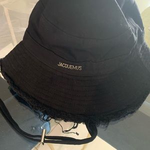HIGH FASHION JACUMEUS CLASSiC HAT
